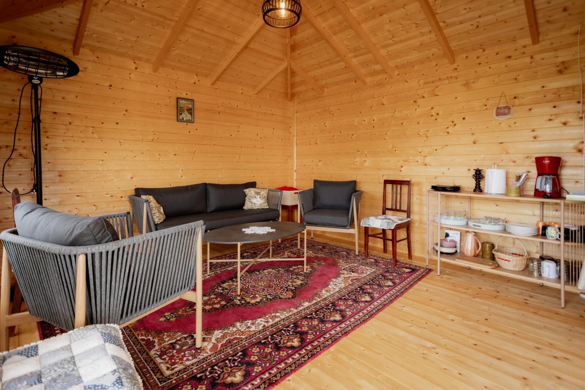 Rannamaee Apartments Suur-Rootsi Eksteriør bilde